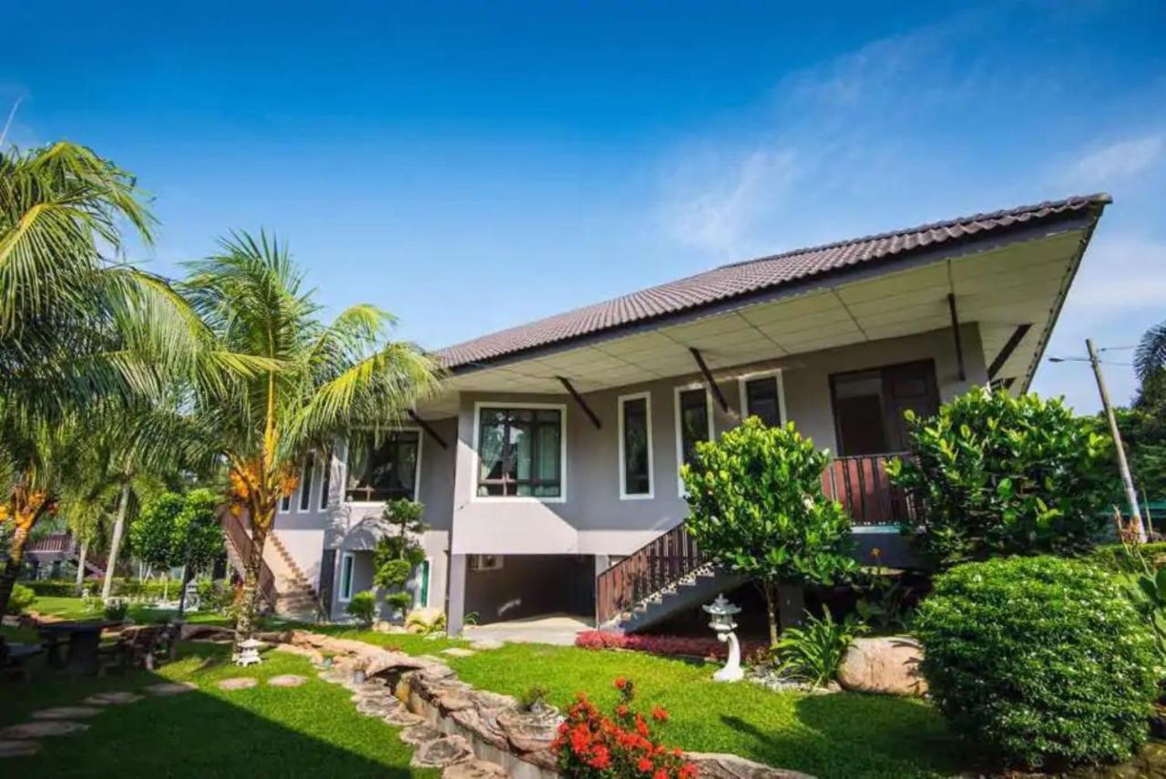Capital O 90088 Mbp Leisure Resort Batu Pahat Dış mekan fotoğraf